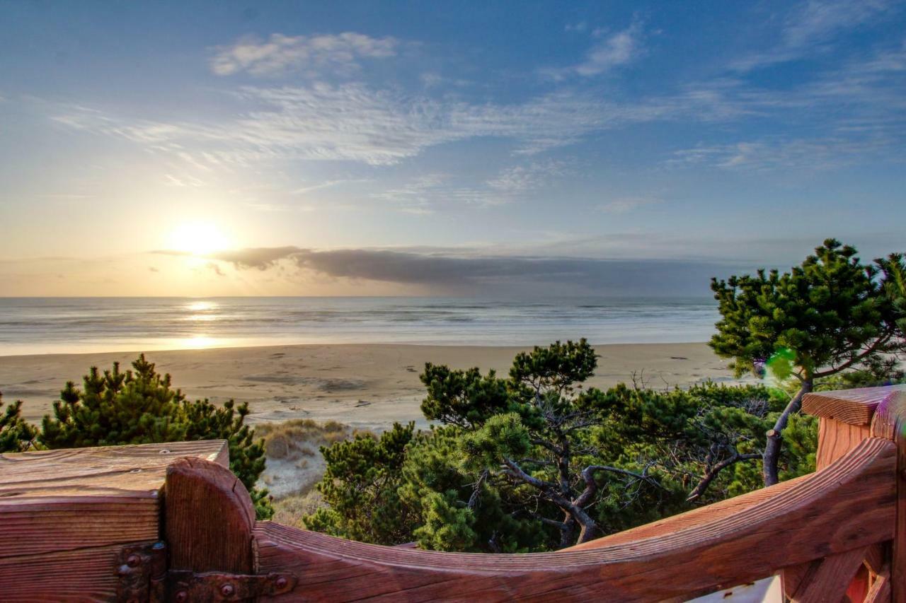 Seadrifter Oceanfront Beach House Seal Rock المظهر الخارجي الصورة